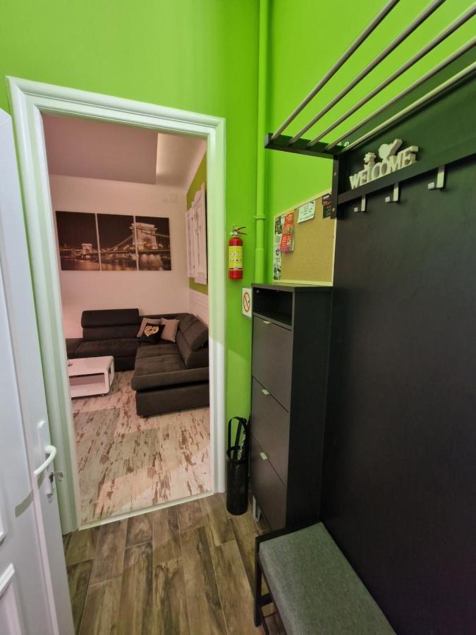 Central Point בודפשט מראה חיצוני תמונה