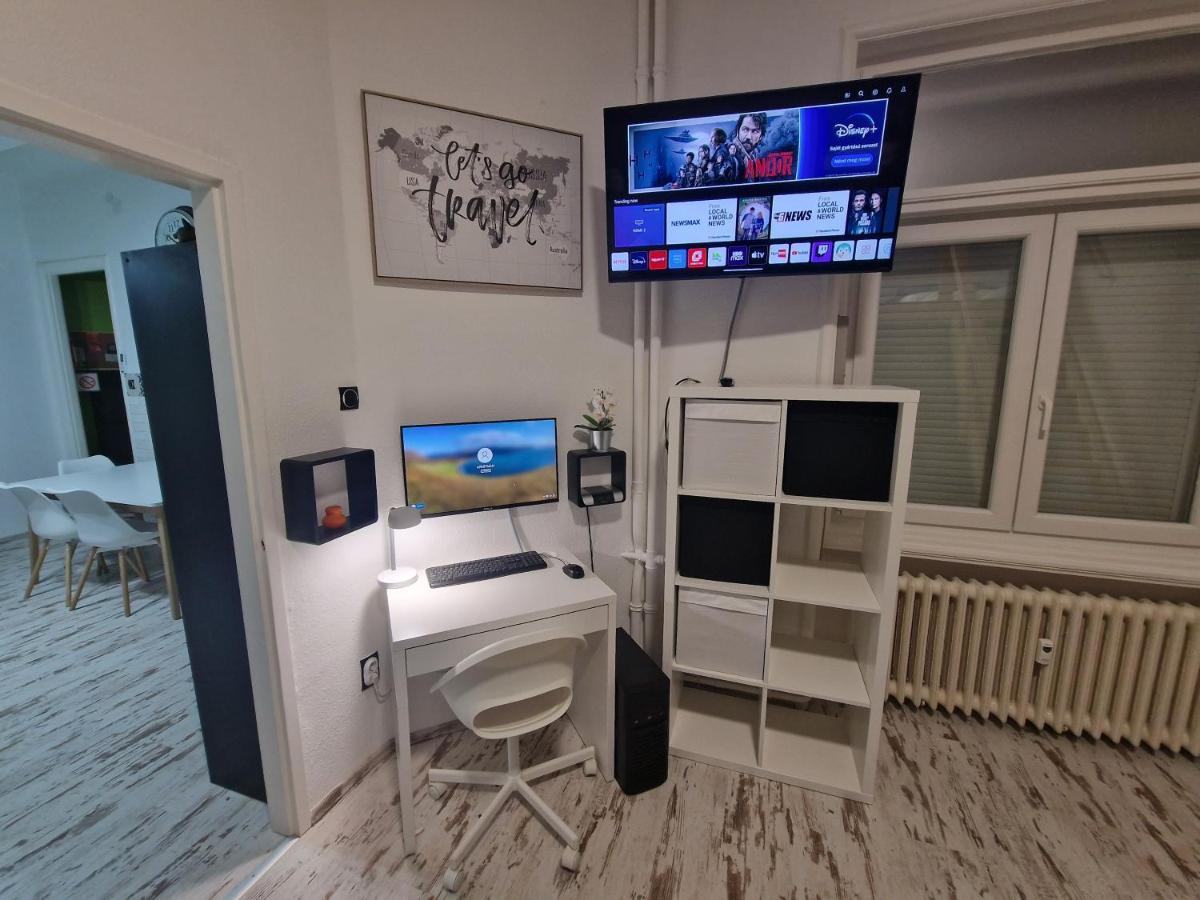 Central Point בודפשט מראה חיצוני תמונה